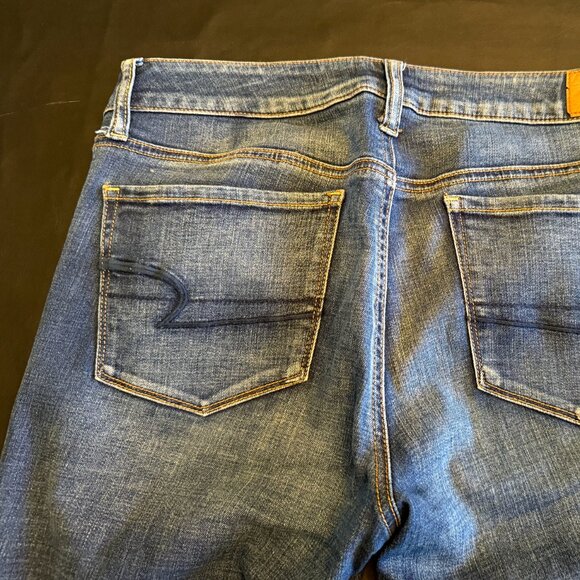 Women's American Eagle Skinny Jeans - Picture 6 of 8